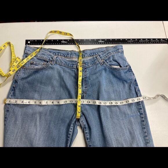 LEVI STRAUSS, Women’s Jeans, blue, Size 16 Medium, inseam:30” - Picture 7 of 12